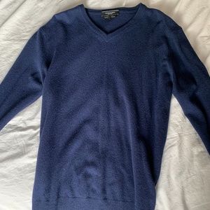 Mantovani Studio Cashmere V Neck Sweater